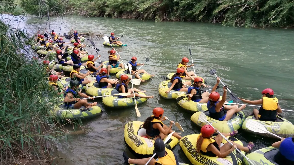 UN DÍA DE AVENTURA CON AGUA