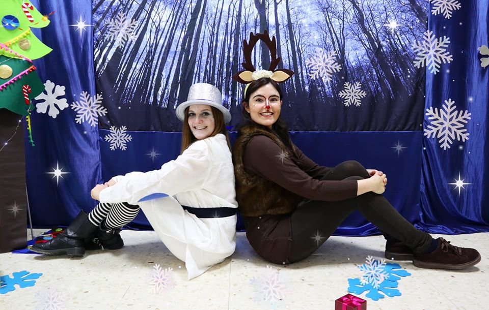 TEATRO MUSICAL INFANTIL : FROSTY Y RUDOLF", "UNA BRUJA DIFERENTE" " AGENCIATRINITY: SUPERESPÍAS"