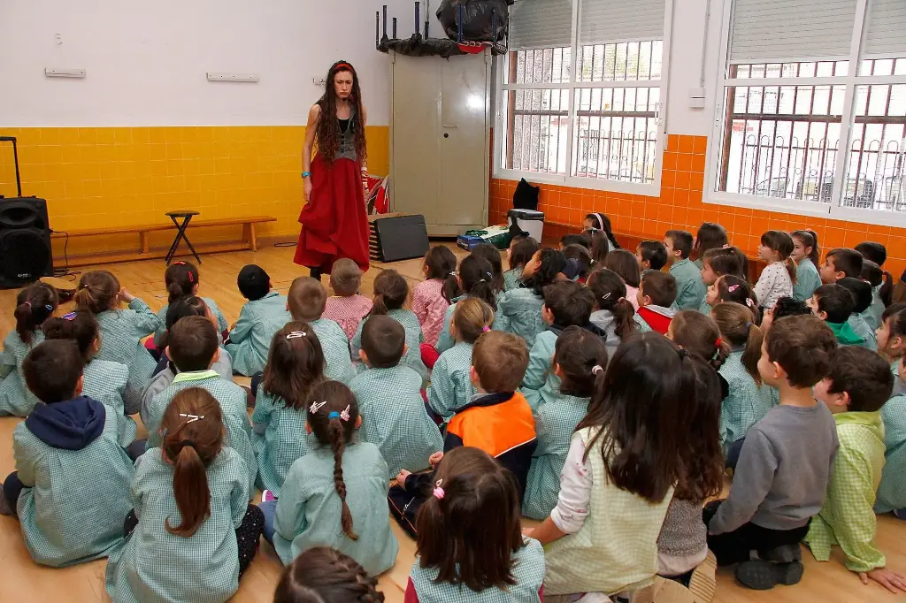 CUENTA CUENTOS "EL COFRE DE LA IGUALDAD"