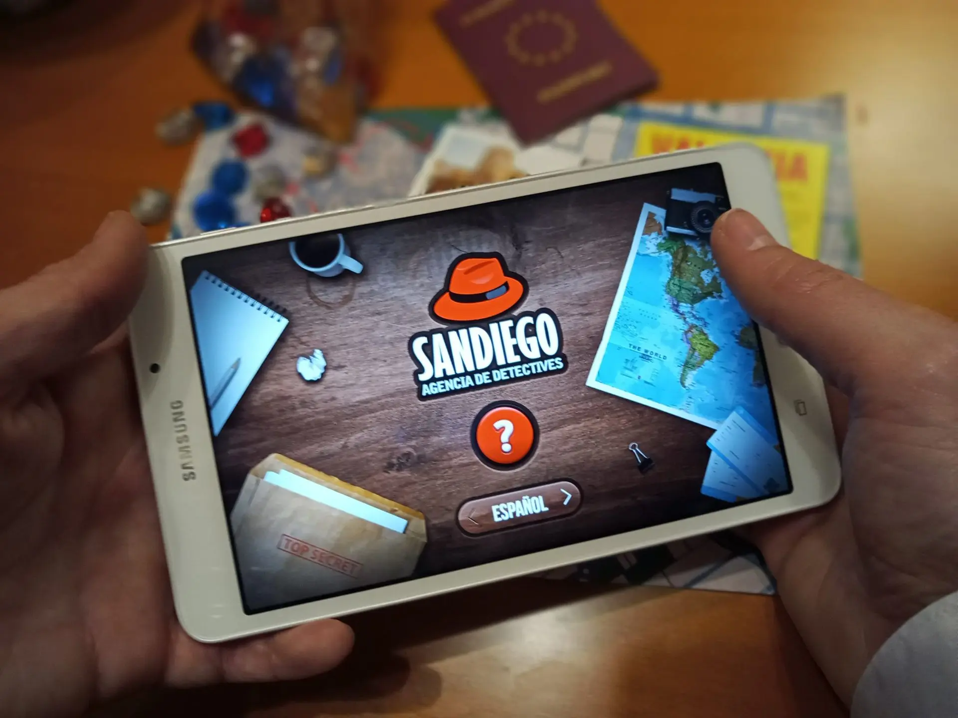 [ENIGMA EXPERIENCE] ESCAPE ROOM CLUE HUNTER